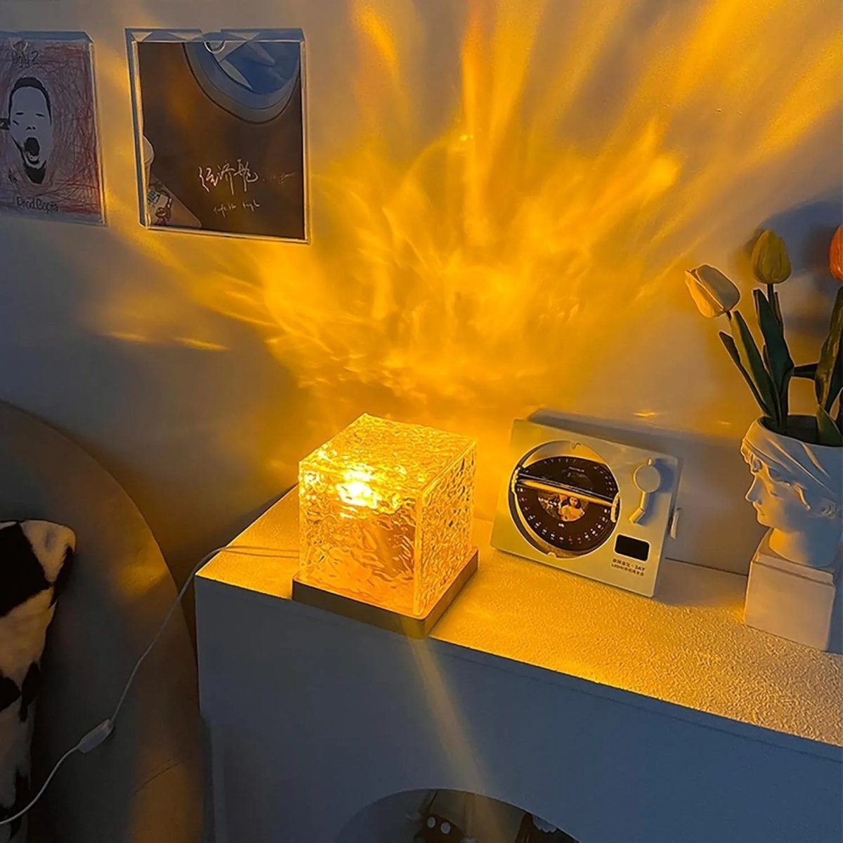 Mucior™  Lamp